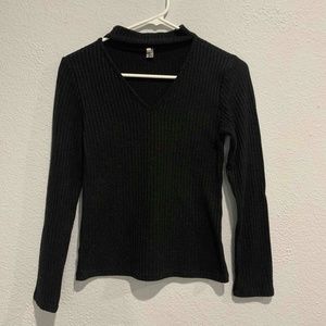 ♡ Soft Ribbed Sweater V Neck Cut Out